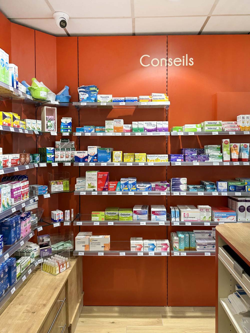 Renovation-pharmacie-Alienor-Lormont-1